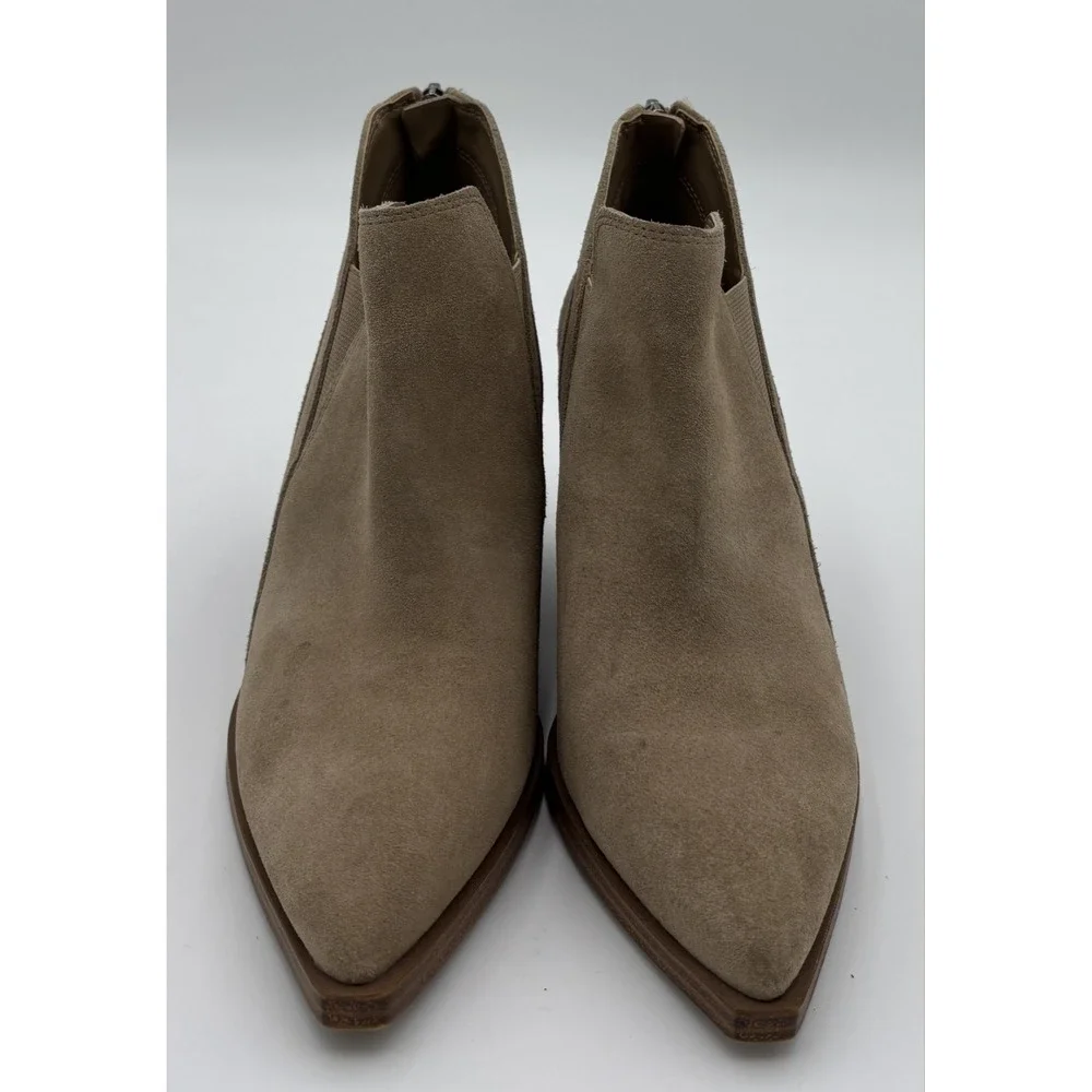 Vince Camuto Gradina Womans 6.5M Ankle Boots Tan Faux Suede Pointed Toe Back Zip